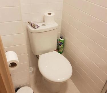 Heaton Apartment | Simple Private Studio