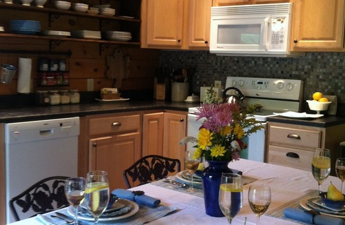 Blue Grass Cabin | Simple. Rustic. Luxury.