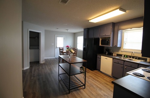 Remerton House | Simple Stay at Spring Meadow