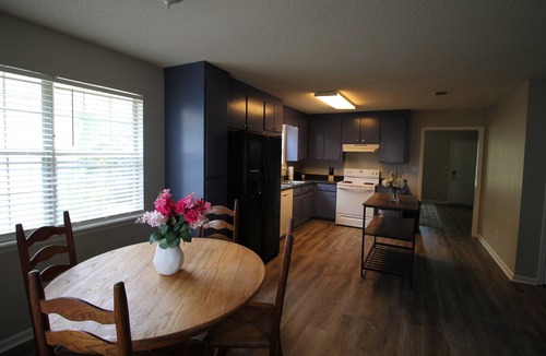 Remerton House | Simple Stay at Spring Meadow