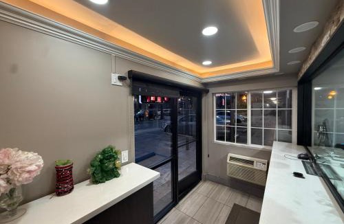 San Bernardino Hotel | SimpleStay Suites - Downtown San Bernardino