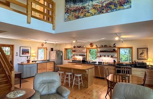 Sedgwick House | Simplify! Amazing views. Loaded kitchen. Pet friendly. Stargazing.