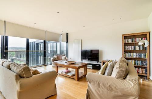Laurieston Apartment | Simpsons Loan - 428