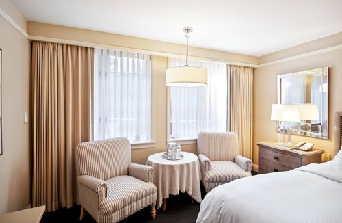 Simsbury Center Hotel | Simsbury Inn