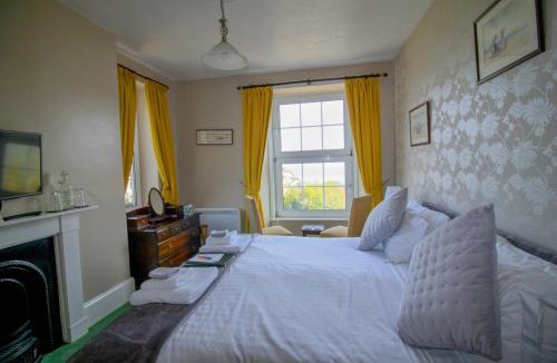 Lynton House | Sinai House