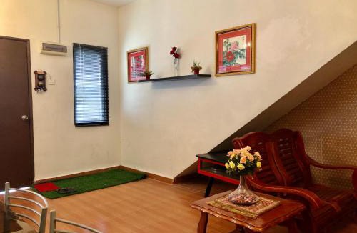 Tasek Gelugor House | Sinar Ara homestay