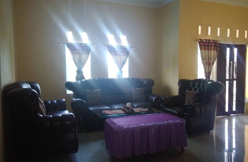 Tomia Island Bed & Breakfast | Sinar Harapan