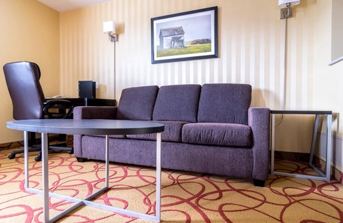 Gander Hotel | Sinbad's Hotel & Suites
