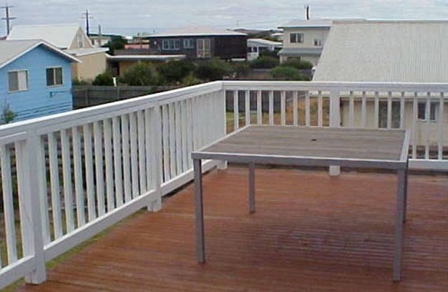 Surf Beach House | Sinclair Surfside Stay