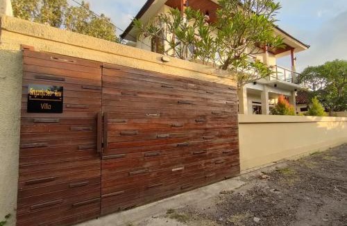 Pemaron Villa | Singaraja Sea View Villa