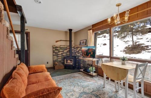 Ridgway House | Singer Cabin 2