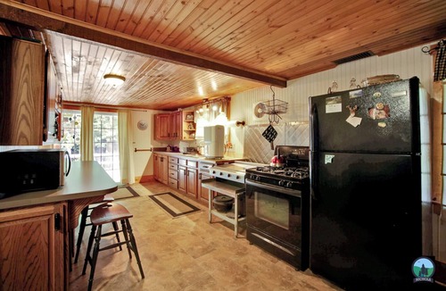 Morris Cabin | Singing Waters Camp