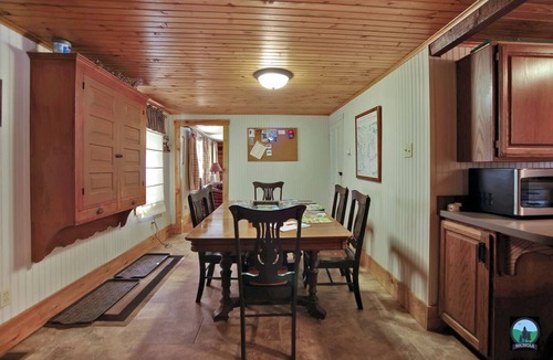 Morris Cabin | Singing Waters Camp