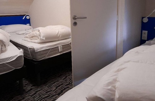 Eaux-Bonnes Ski Chalet | Single Bed in Gîte .