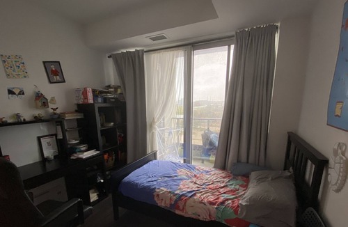 Unionville Apartment | Single bedroom with separate bath room available in 2 bed 2 bath condo@ Markham