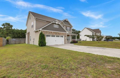 Hubert House | Single Family Home near Camp Lejeune