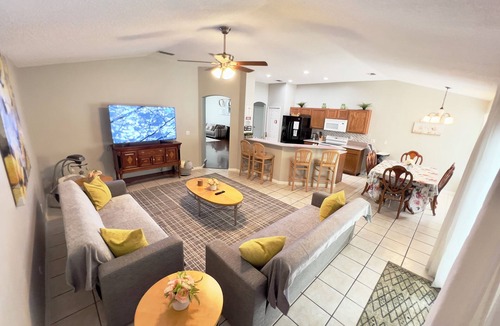 Westside House | Single house: 12guests,4bds/2baths,large backyard.