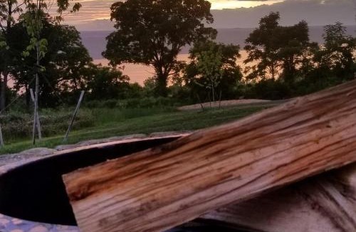 Valois Ski Chalet | Single Island Shores