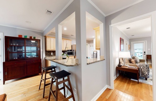 Cherrywood House | Single-level dog-friendly home with furnished deck, washer/dryer, AC