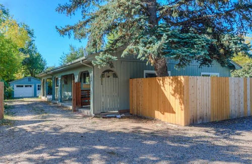 Old North Boulder House | Single Level Home - Easy Access to Everything Cool in Boulder - Plus Garage
