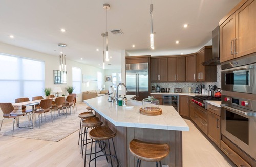 Old Town House | Single level home - Modern Luxury Amenities