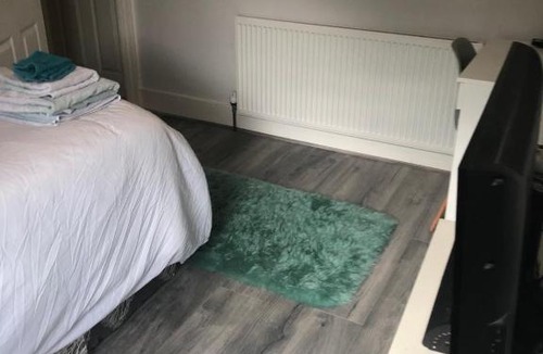 Plumstead House | Single or double room in Plumstead - great prices