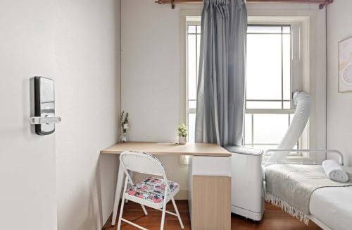 Bexley House | Single Room - Ideally Located at Bexley - Shared Bathroom