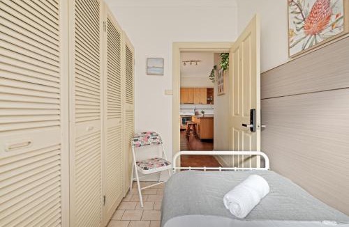 Bexley House | Single Room - Ideally Located at Bexley - Shared Bathroom