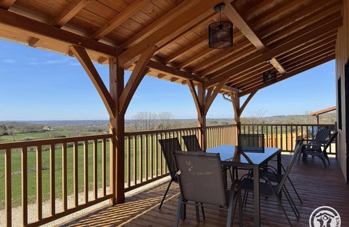 Preyssac-d'Excideuil Cottage | Single-storey house, pets allowed - 2 guests