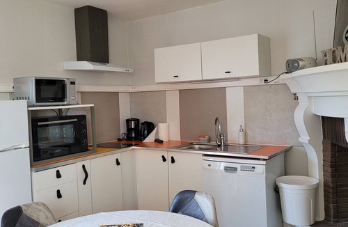 Saint-Fromond Apartment | SINGLE-STOREY APARTMENT WITH TERRACE