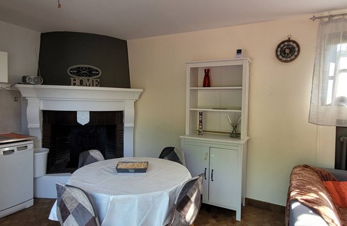 Saint-Fromond Apartment | SINGLE-STOREY APARTMENT WITH TERRACE