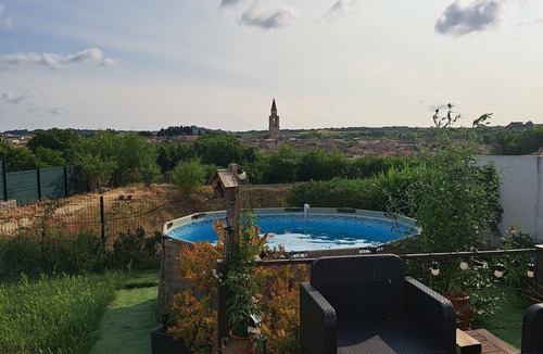 Montagnac Villa | Single-storey detached house with unobstructed view, garden and above-ground pool