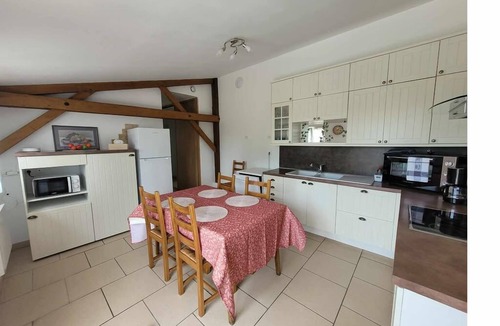 Trosly-Loire House | single-storey house