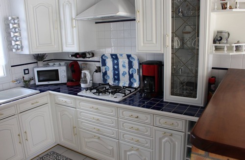 Bouhet House | SINGLE-STOREY VILLA HOUSE NOT OVERLOOKED