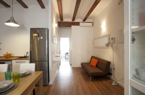La Roqueta Apartment | Singular Stays Cervantes II