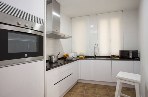 Barrio del Carmen Apartment | Singular Stays Roteros