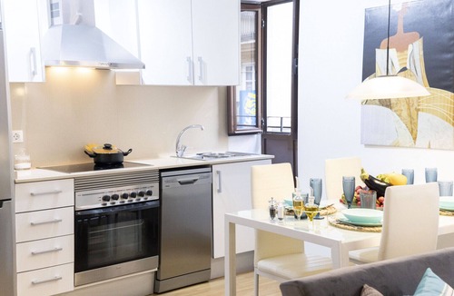 La Roqueta Apartment | SingularStays Valencia Center II