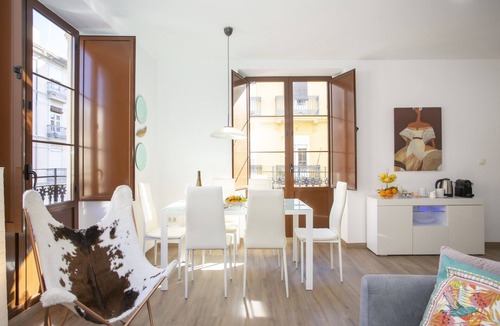 La Roqueta Apartment | SingularStays Valencia Center III