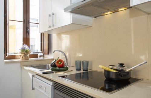 La Roqueta Apartment | SingularStays Valencia Center III