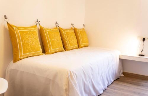 La Roqueta Apartment | SingularStays Valencia Center