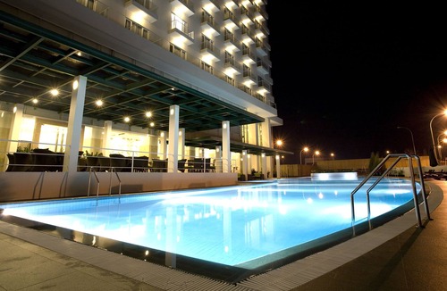 Pinaesaan Hotel | Sintesa Peninsula Hotel Manado