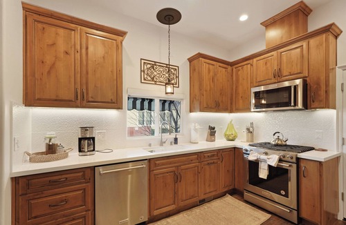 Lodi House | Sip & Stroll: Downtown Lodi Walk to Eats & Shops Easy Winery Drive