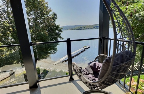 St-Ferdinand Ski Chalet | Sir'Eau d'érable | Imprenable view | Private dock and intimate grounds | Waterfront