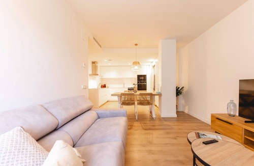 el Mercadal Apartment | Sirenes - Holiday Apartment Rental in Girona | Bravissimo