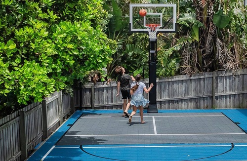 Kingscliff House | Sirius- heated pool, table tennis