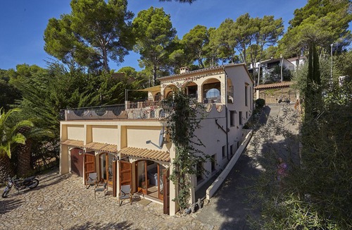 Tamariu Villa | SisiClaro very extensive house with stunning view