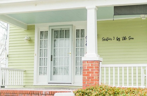 Cape Charles House | Sisters 3 by the Sea, 400 Feet To The Beach