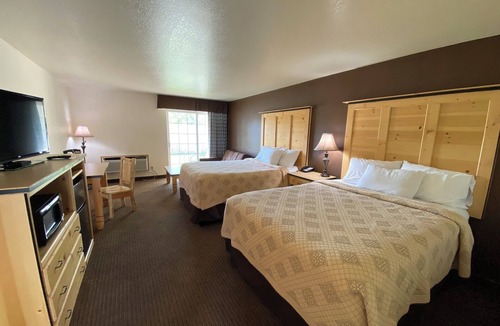 Sisters Hotel | Sisters Inn And Suites
