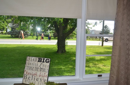 Gordonville House | Sit on the porch and watch all the buggies pass bynnn nnnnnnnnnnnnnnnn