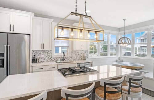 Ottawa House | Sit, Stay, Relax | Welcome to Serendipity